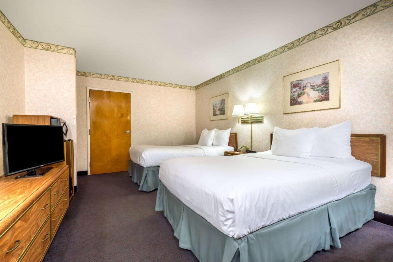 Days Inn By Wyndham Vineland Luaran gambar
